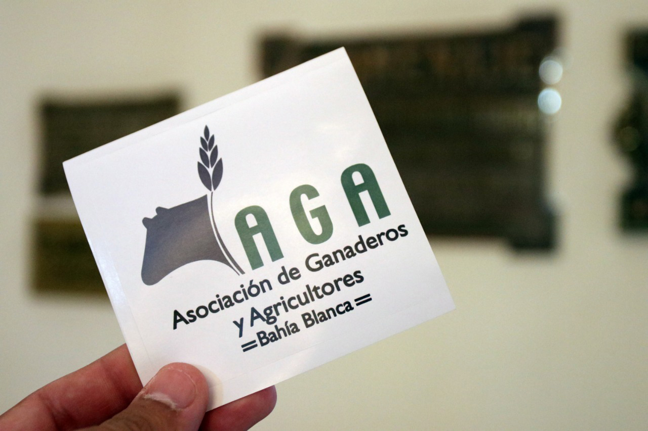 Nombres y cargos de la actual comisión directiva de la Asociación de Ganaderos